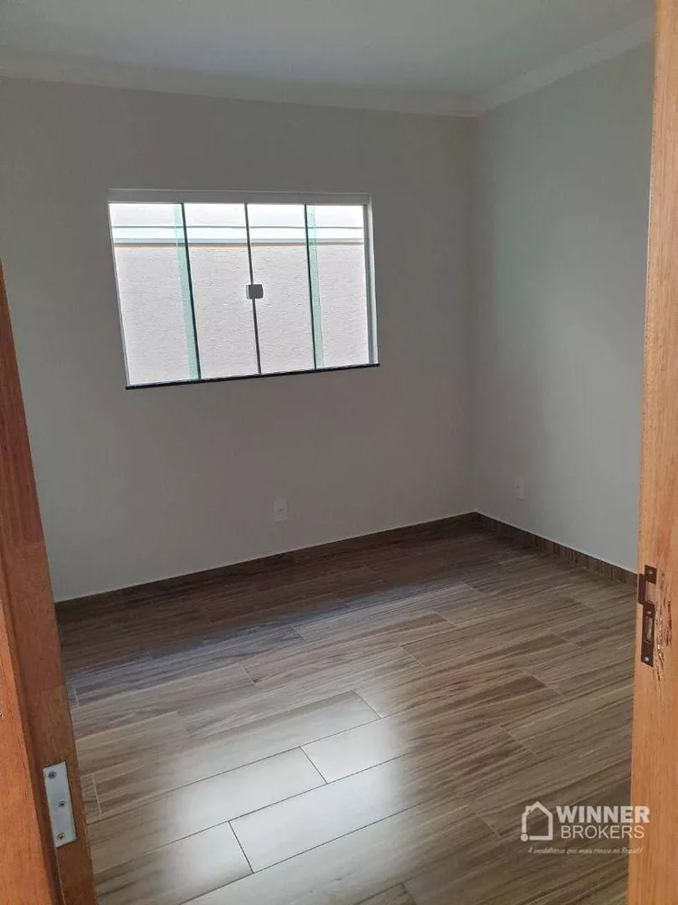 Casa à venda com 3 quartos, 92m² - Foto 7