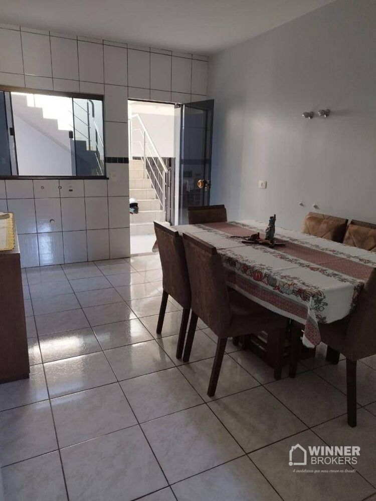 Casa, 3 quartos, 210 m² - Foto 3