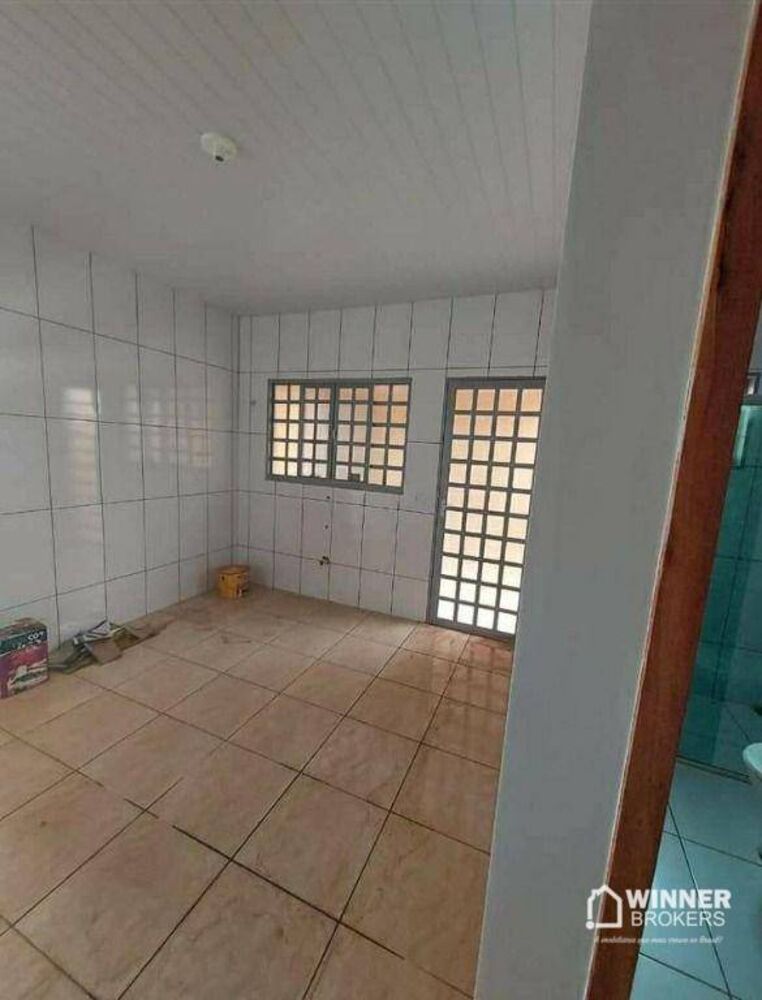 Casa à venda com 2 quartos, 74m² - Foto 5