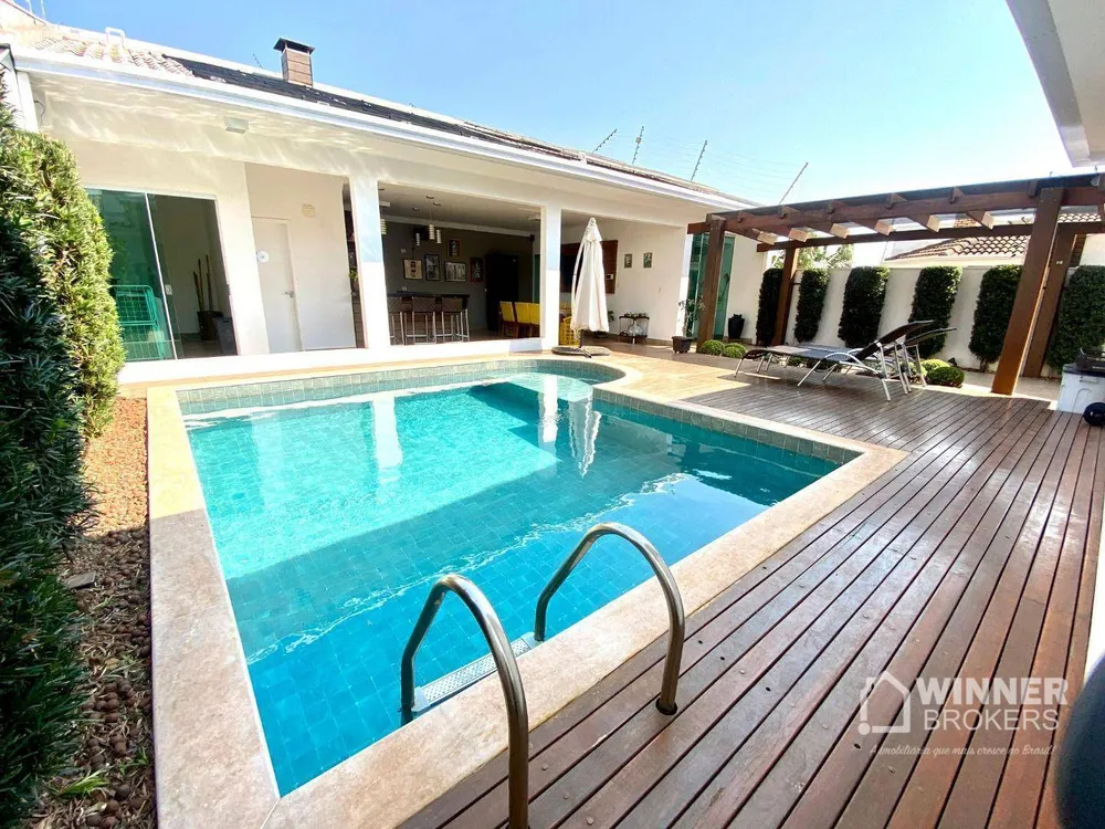 Casa, 3 quartos, 241 m² - Foto 10