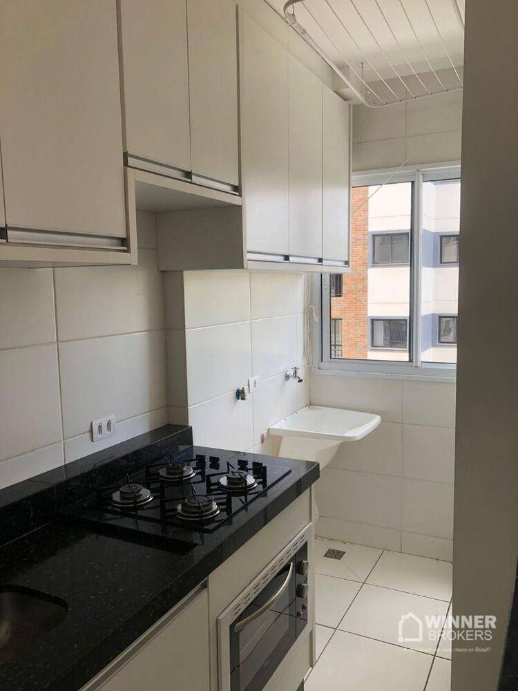 Apartamento à venda com 2 quartos, 45m² - Foto 2