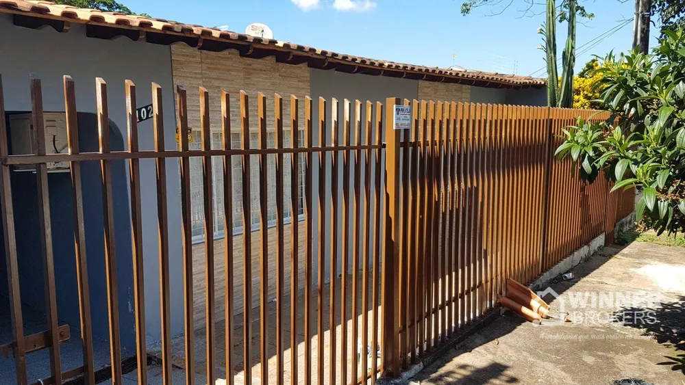 Casa, 4 quartos, 166 m² - Foto 1