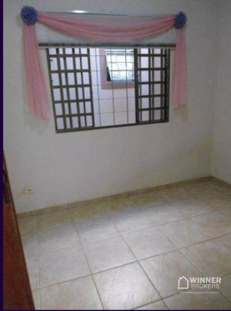 Casa à venda com 3 quartos, 120m² - Foto 4