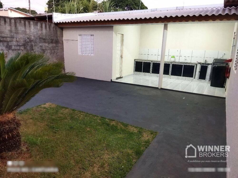 Casa à venda com 2 quartos, 80m² - Foto 7