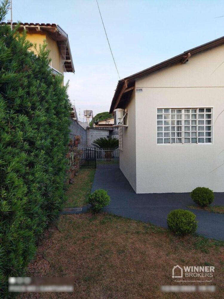 Casa à venda com 2 quartos, 80m² - Foto 8