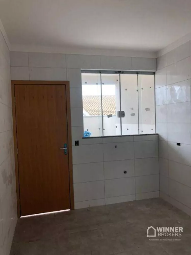 Casa à venda com 3 quartos, 67m² - Foto 6