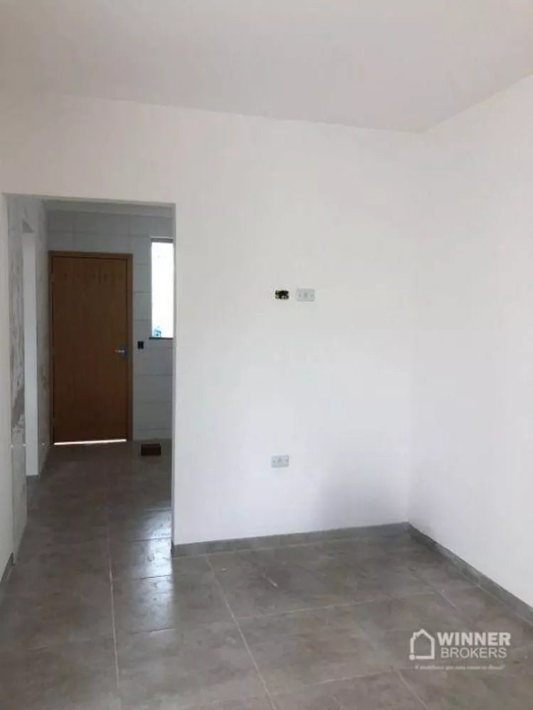 Casa à venda com 3 quartos, 67m² - Foto 5