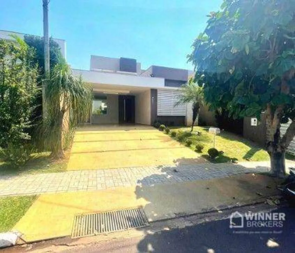 Casa de Condomínio à venda com 3 quartos, 240m² - Foto 1