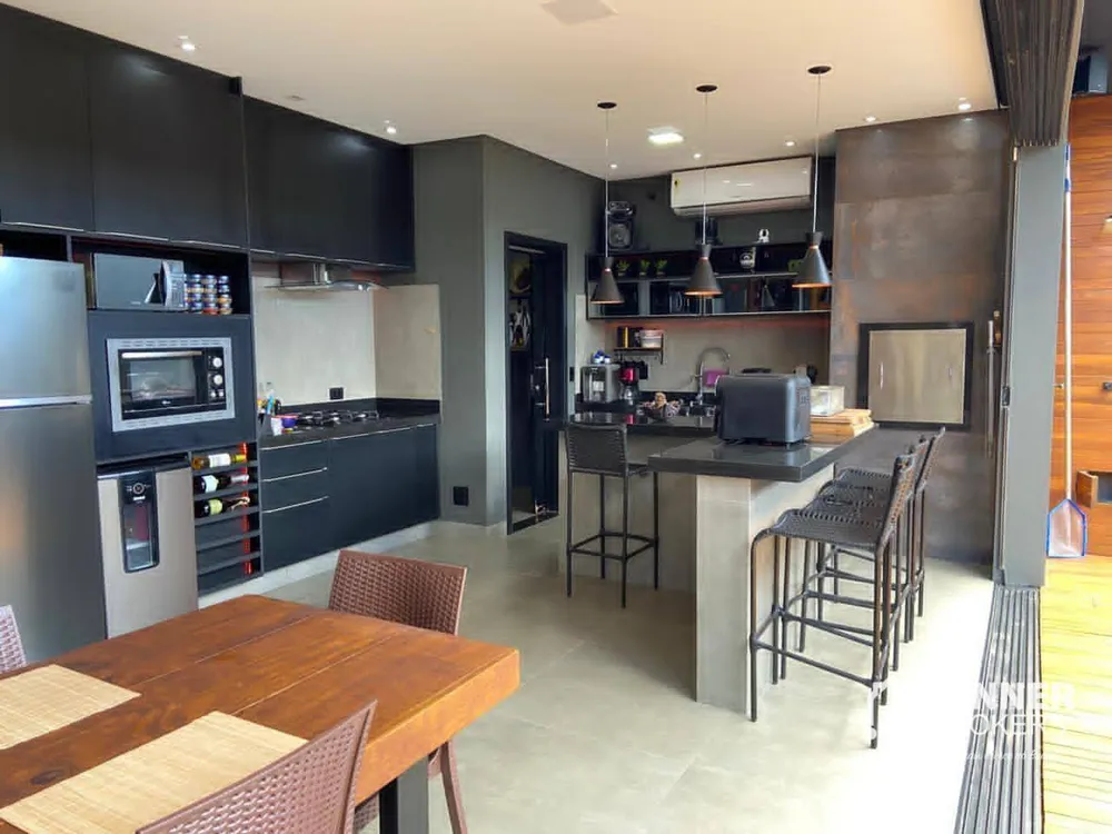 Sobrado, 3 quartos, 280 m² - Foto 4