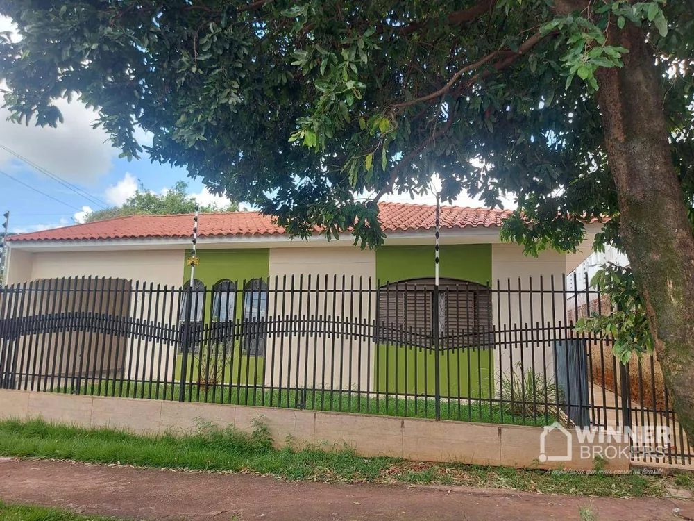 Casa à venda com 3 quartos, 163m² - Foto 4