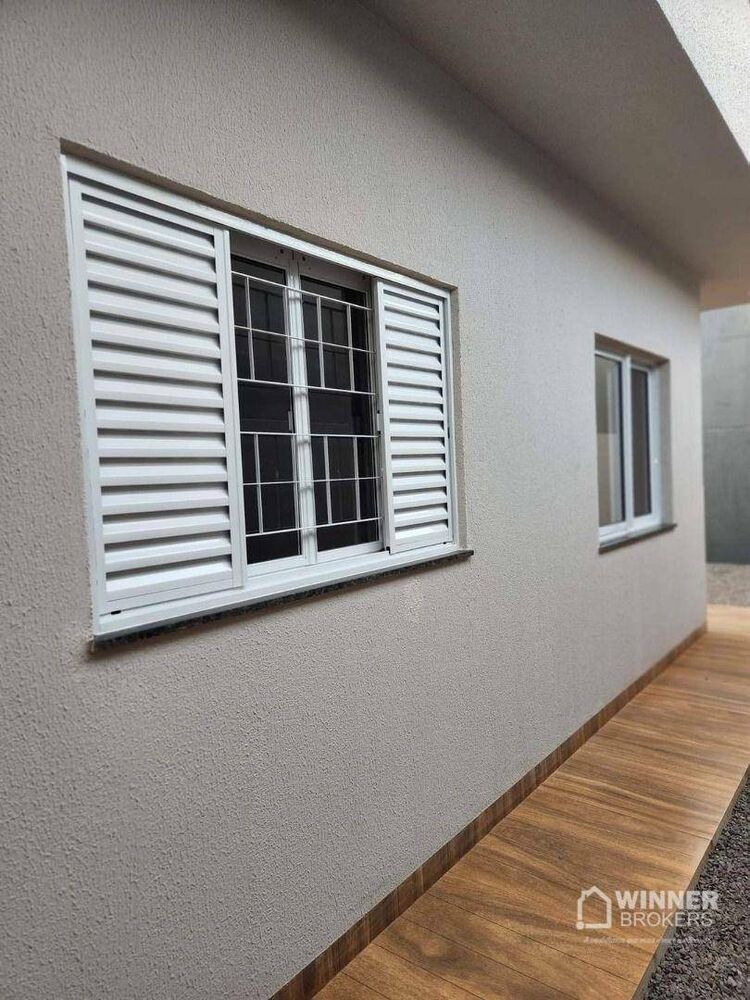 Casa à venda com 2 quartos, 70m² - Foto 16