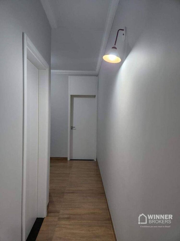 Casa à venda com 2 quartos, 70m² - Foto 7