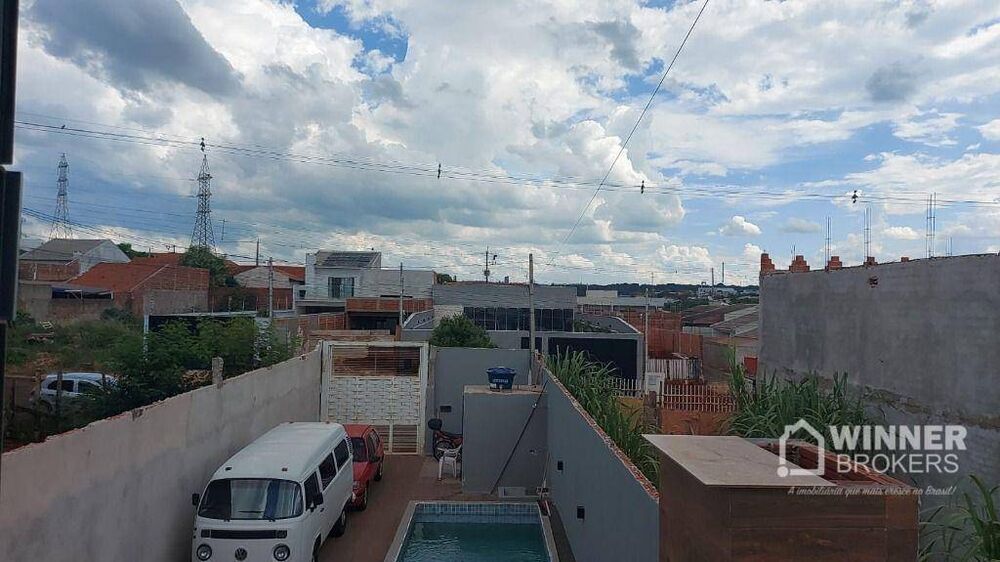 Casa à venda com 4 quartos, 145m² - Foto 8
