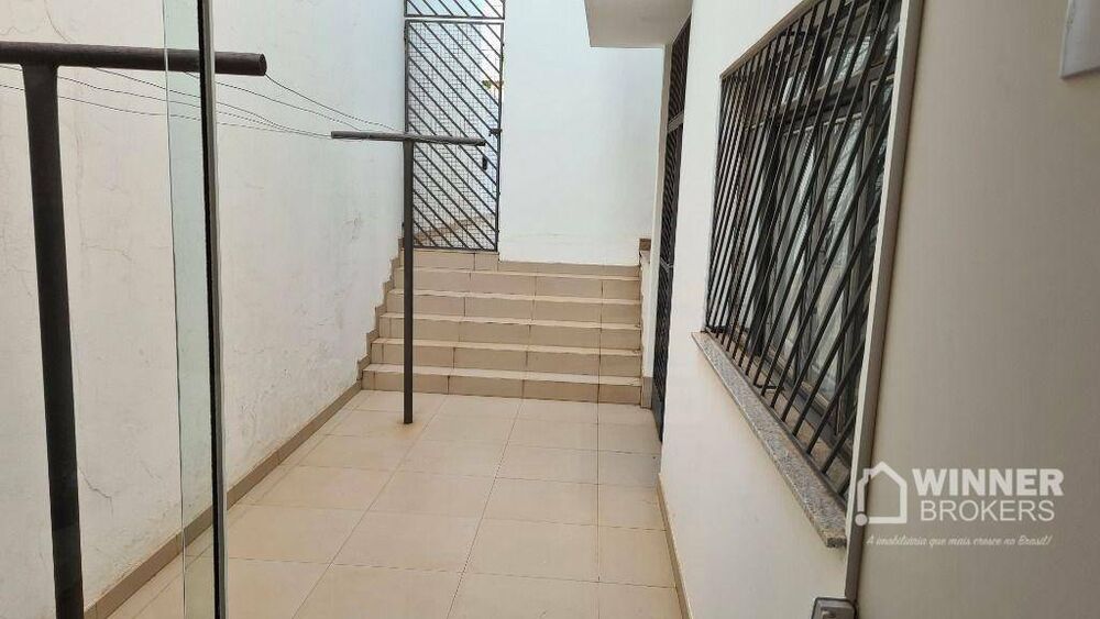 Sobrado à venda com 5 quartos, 286m² - Foto 12
