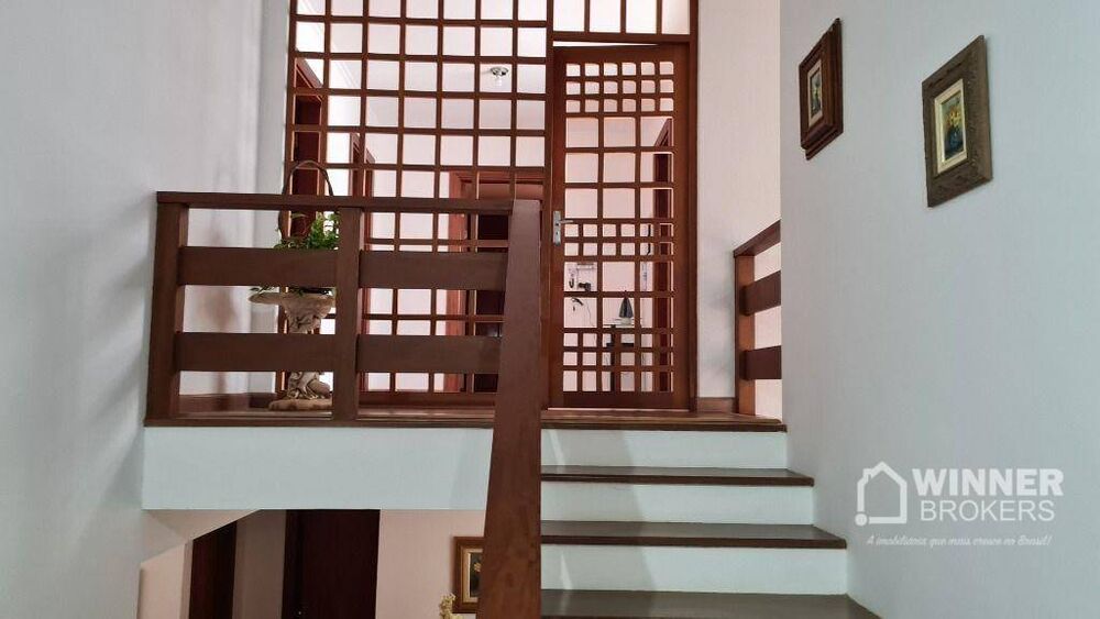 Sobrado à venda com 5 quartos, 286m² - Foto 5