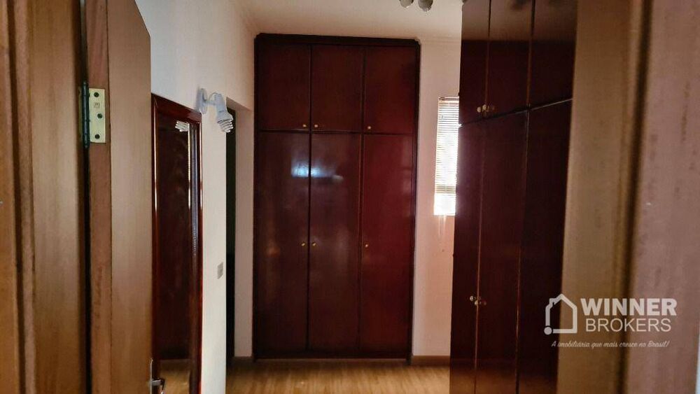 Sobrado à venda com 5 quartos, 286m² - Foto 7