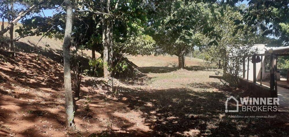 Sítio à venda com 2 quartos, 80m² - Foto 4