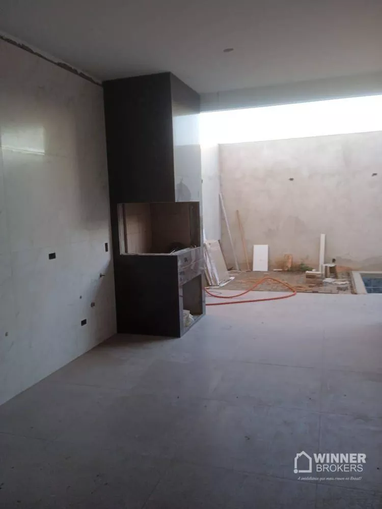 Casa à venda com 3 quartos, 135m² - Foto 2