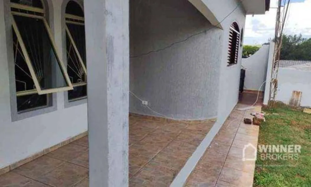 Casa, 4 quartos, 220 m² - Foto 3