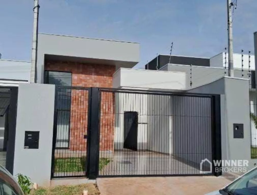 Casa à venda com 2 quartos, 77m² - Foto 1