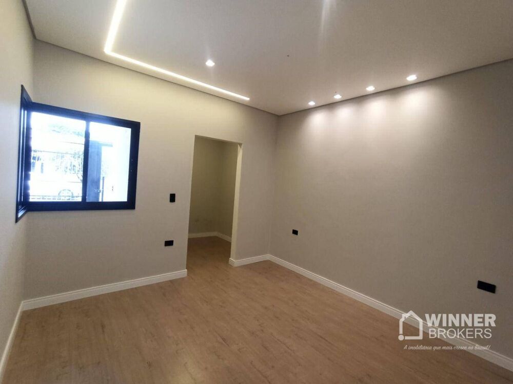 Casa à venda com 3 quartos, 174m² - Foto 3