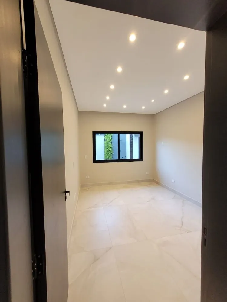 Casa, 3 quartos, 240 m² - Foto 4
