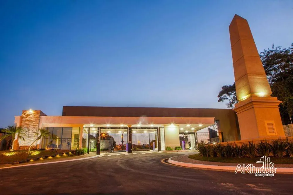 Loteamento e Condomínio, 360 m² - Foto 1