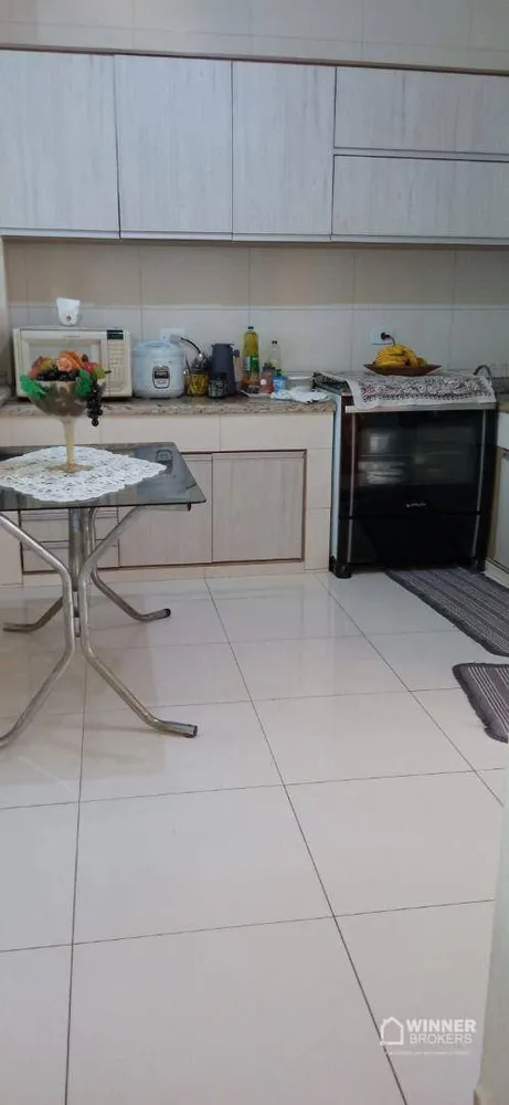 Casa, 3 quartos, 170 m² - Foto 3