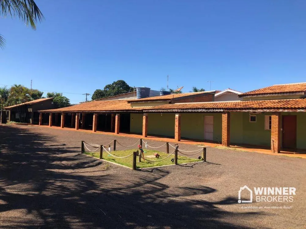 Flat/Apart Hotel, 41 quartos, 2800 m² - Foto 1