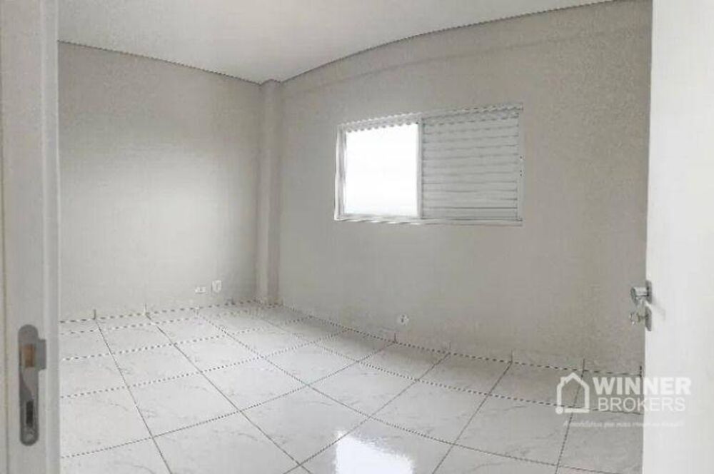 Apartamento à venda com 3 quartos, 63m² - Foto 2