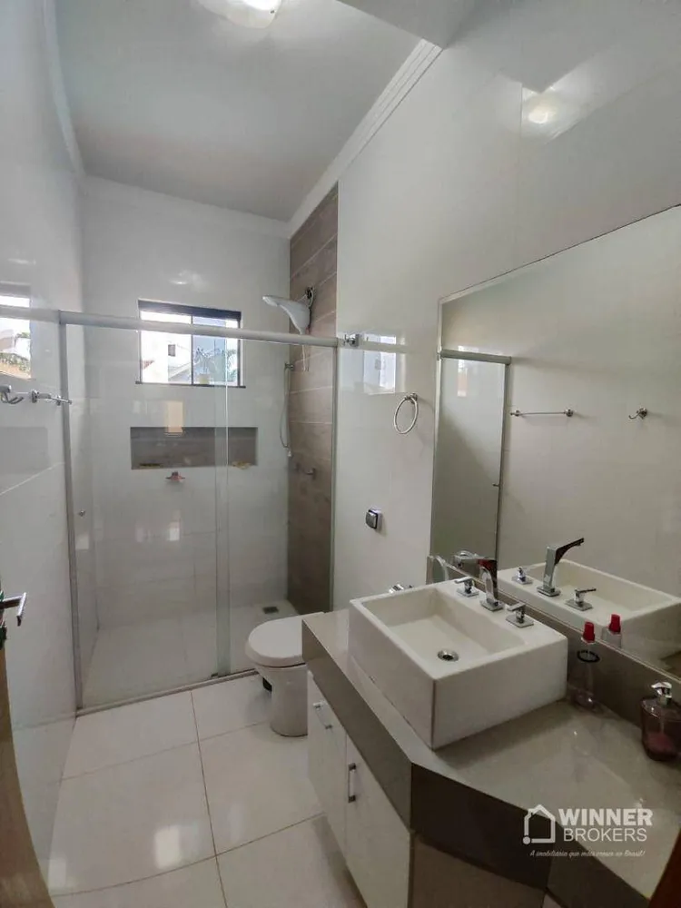 Casa, 4 quartos, 245 m² - Foto 3