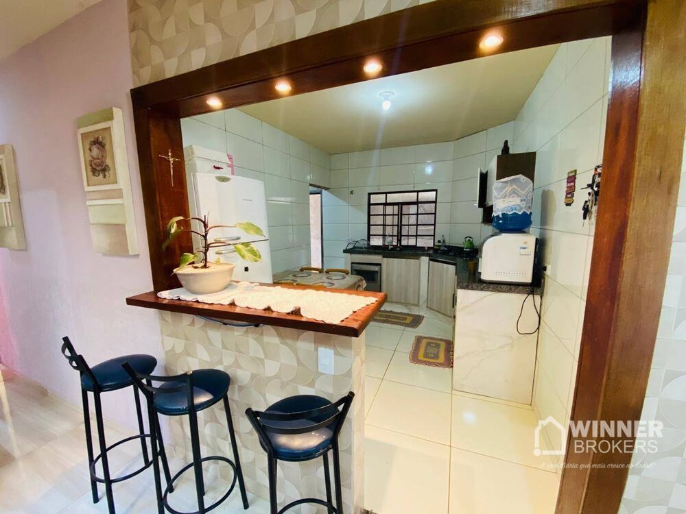 Casa à venda com 2 quartos, 110m² - Foto 7