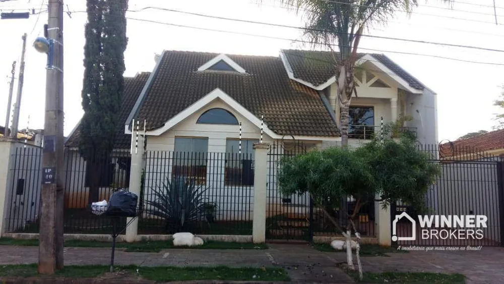 Sobrado, 3 quartos, 320 m² - Foto 2