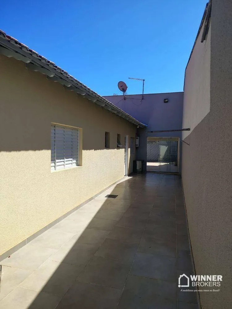 Casa, 3 quartos, 240 m² - Foto 3