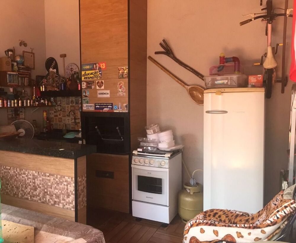Casa à venda com 3 quartos, 105m² - Foto 9
