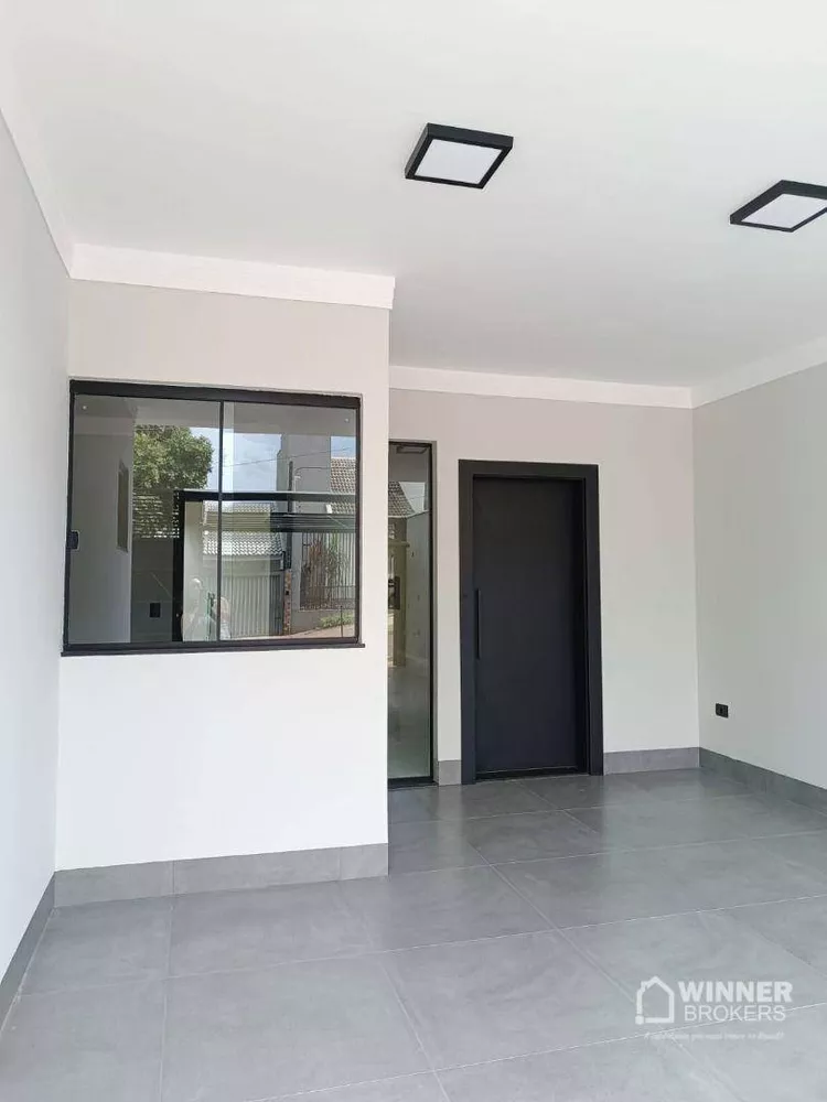 Casa à venda com 3 quartos, 105m² - Foto 4