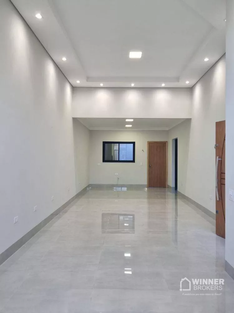 Casa à venda com 3 quartos, 140m² - Foto 4