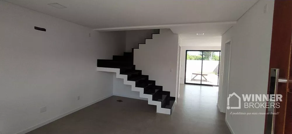 Sobrado à venda com 3 quartos, 157m² - Foto 3