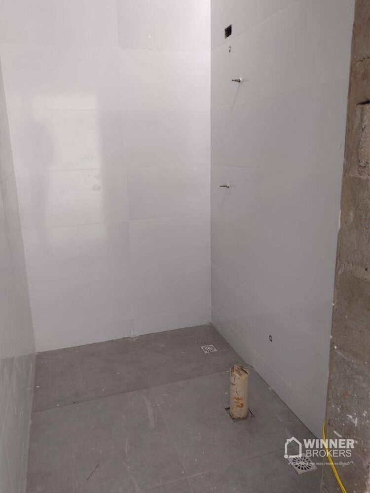 Casa à venda com 2 quartos, 60m² - Foto 3