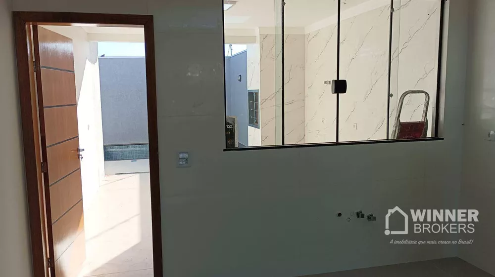 Casa à venda com 3 quartos, 149m² - Foto 4