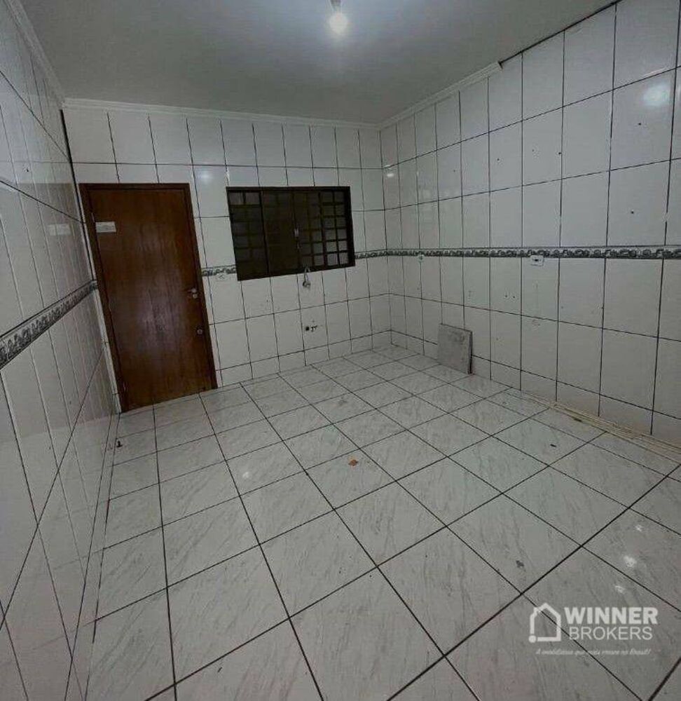 Casa à venda com 3 quartos, 100m² - Foto 3