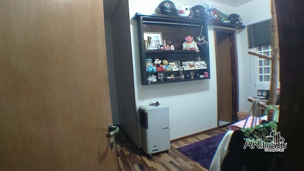 Casa, 4 quartos, 165 m² - Foto 8