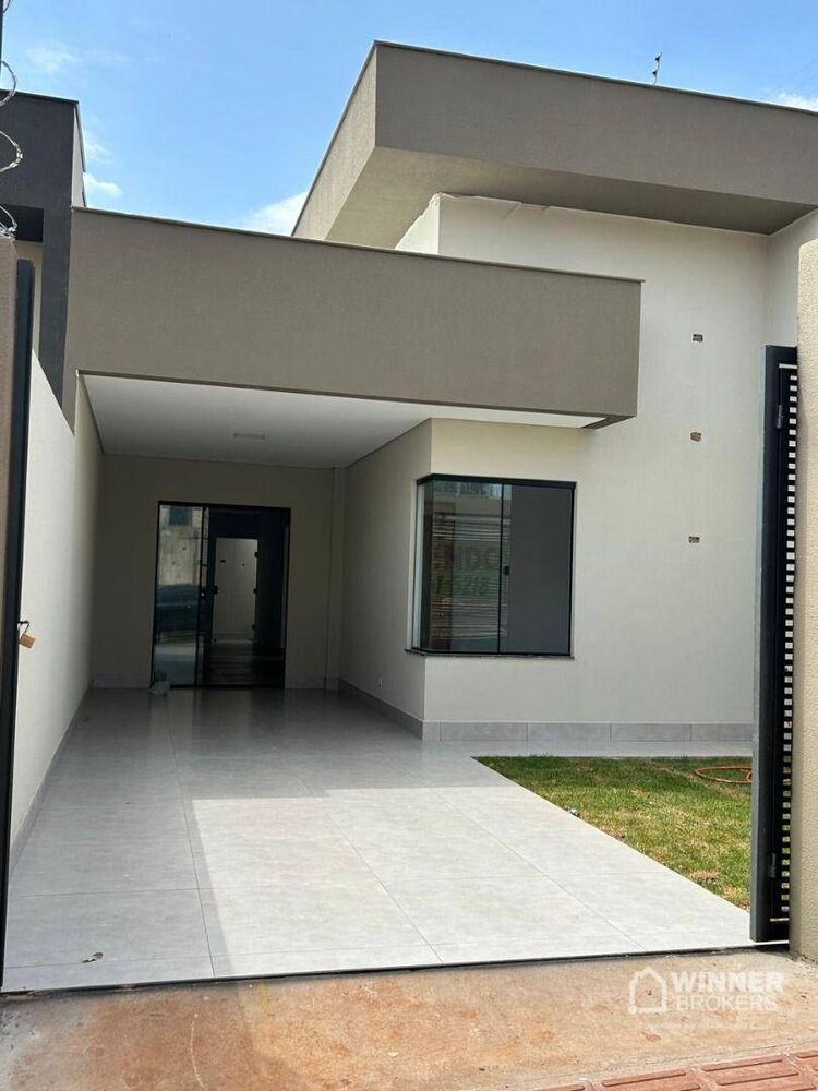 Casa à venda com 3 quartos, 85m² - Foto 1