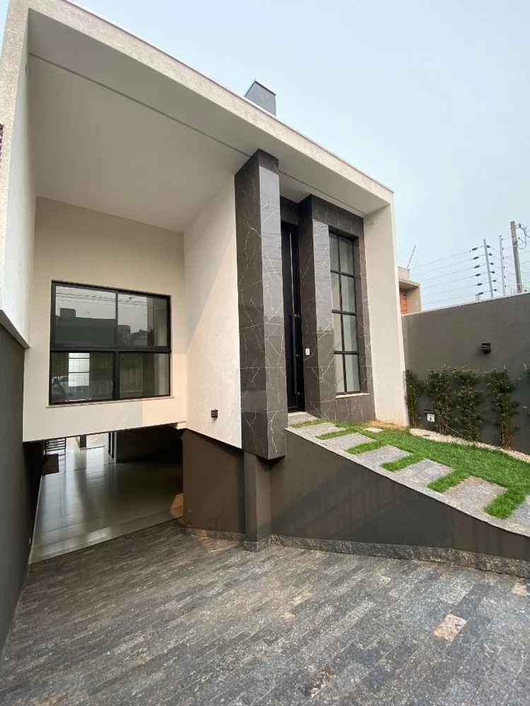 Sobrado, 3 quartos, 230 m² - Foto 1