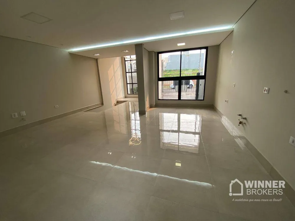 Sobrado, 3 quartos, 230 m² - Foto 2