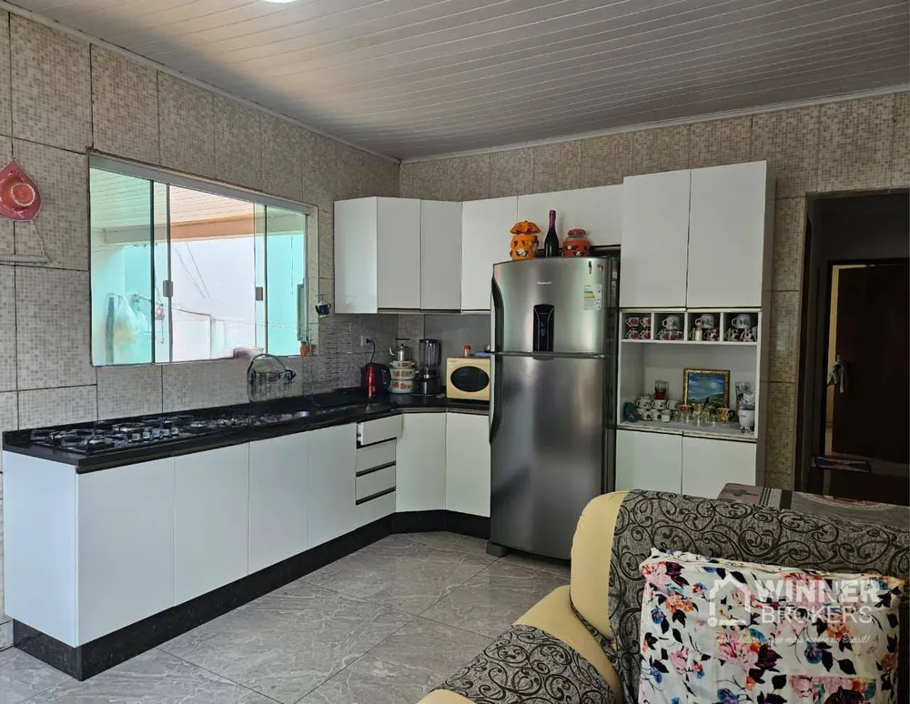 Casa, 4 quartos, 110 m² - Foto 1