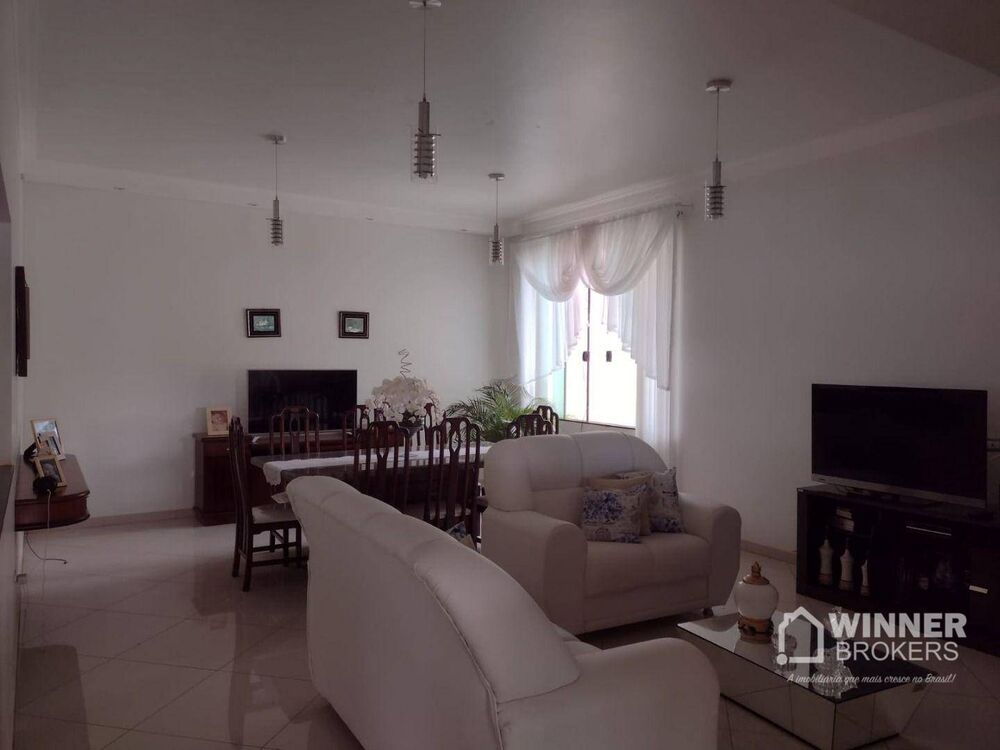 Chácara à venda com 3 quartos, 346m² - Foto 8