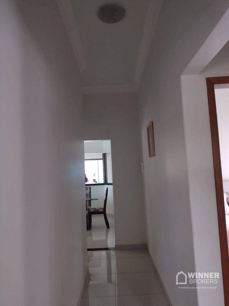 Chácara à venda com 3 quartos, 346m² - Foto 4