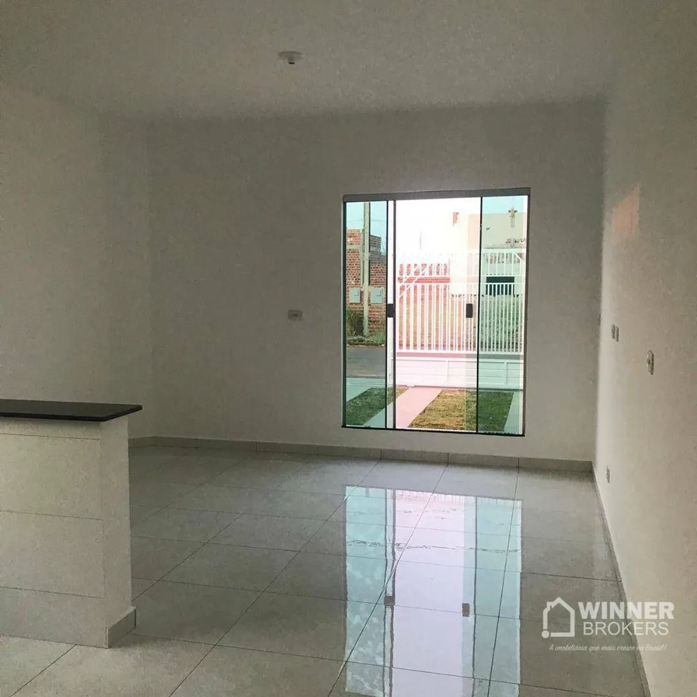 Casa, 2 quartos, 70 m² - Foto 2