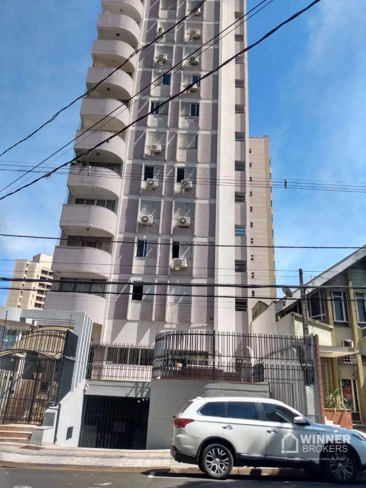 Apartamento à venda com 3 quartos, 169m² - Foto 2